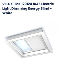*REDUCED TO SELL* Genuine Velux FMK 120120 1045SWL Blind in White, new (in box)