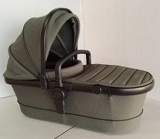 iCandy Peach 7 Carrycot Ivy