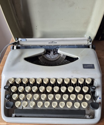 Vintage adler tippa portable - tippa,