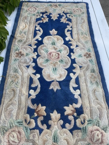 Vintage chinese hand - hand, knotted