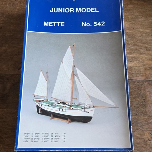 Billing boats junior mette - billing,