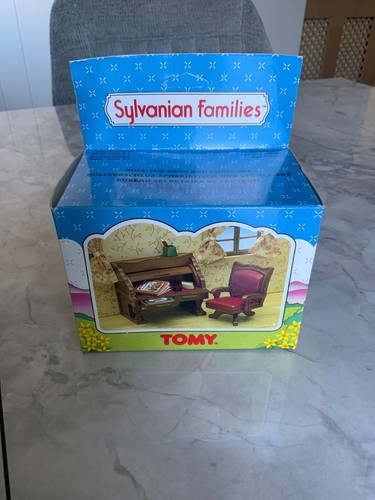 Sylvanian families calico tomy - families,