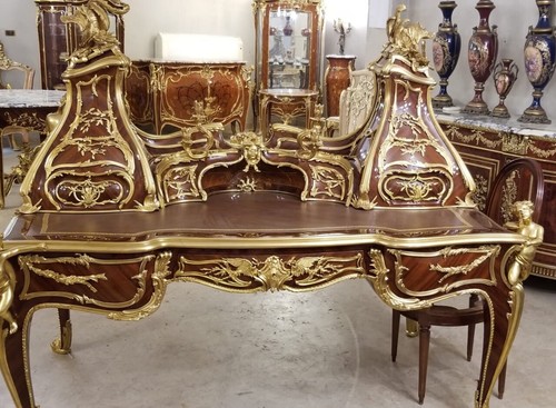 Louis desk the - xv,