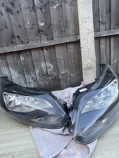 Pair Headlight For Ford Focus