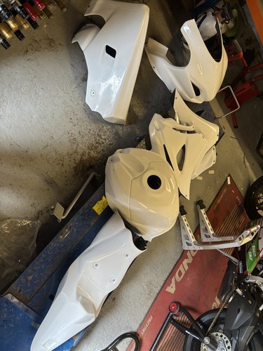 Gsxr1000r race fairing set - fairing,