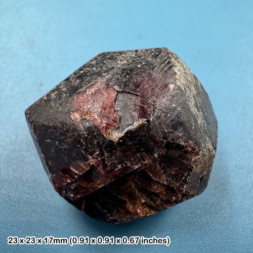 Mali garnet rough crystal - garnet,
