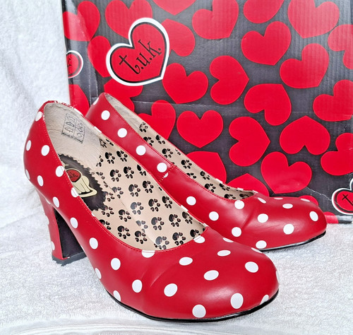 Red white polka dot - t.u.k.,