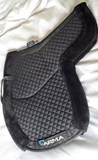 Shires Arma Fully Lined Numnah