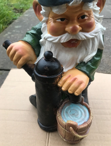 Garden gnome water pump pete - gnome,