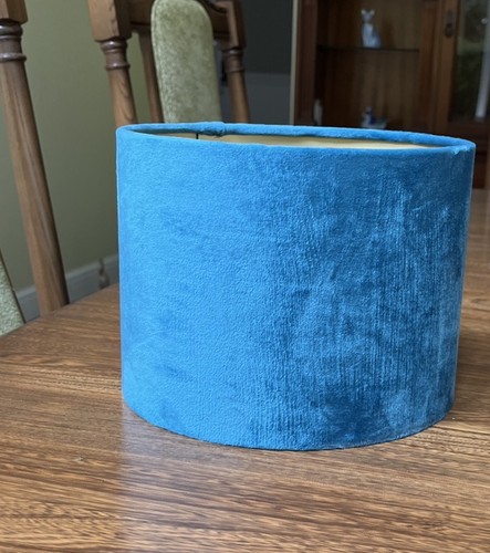 Drum shade with - drum,