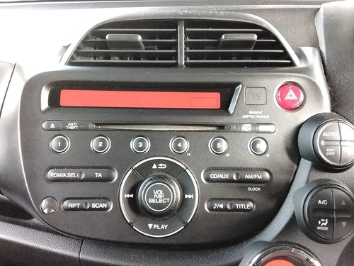Honda jazz radio - honda, cd
