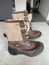 UGG Boots Women's Adirondack II Waterproof Leather 5469 Size 4.5 Vibram