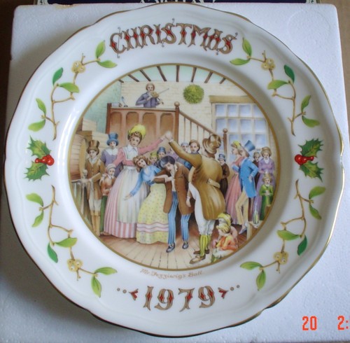 Aynsley collectors plate - collectors,