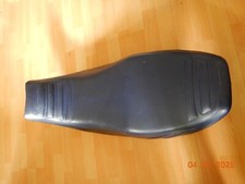 Seat for Yamaha XJ900 31A 58L 4BB and XJ750 1982 - 1994 onwards