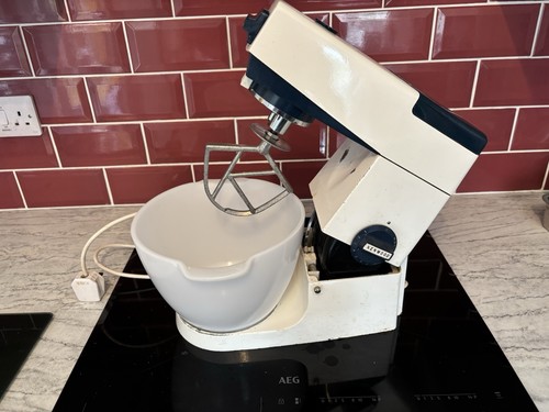 Kenwood chef mixer a701a - mixer,