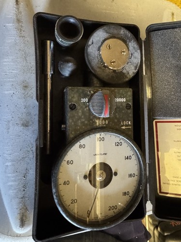 Mechanical rev counter - mechanical,