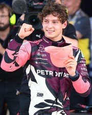 LEVEL 2 F1 GO KART RACE SUIT WITH MATCHING GLOVES IN ALL SIZES + FREE SHIPPING