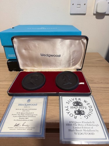 Wedgwood black basalt royal - black,