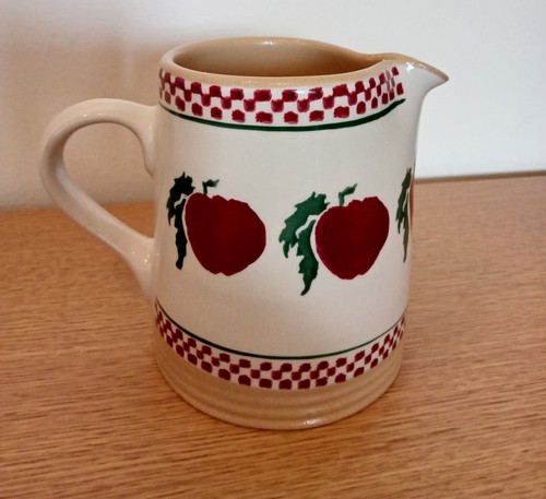Nicholas mosse apple - apple, made