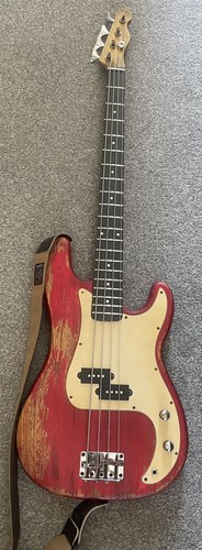 Relic bass style - relic, vintage