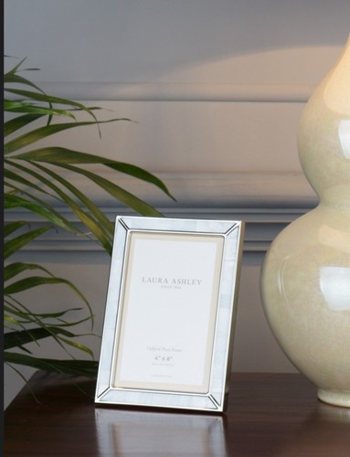 Laura ashley oakford - ashley, photo