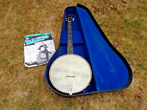Vintage 1930s banjo ukulele - 1930s,