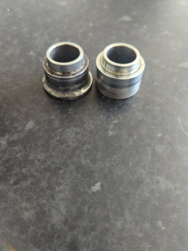 Suzuki rgv250 vj23 rear wheel - rgv250,