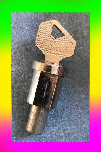 Beaver sweet machine key - key, &