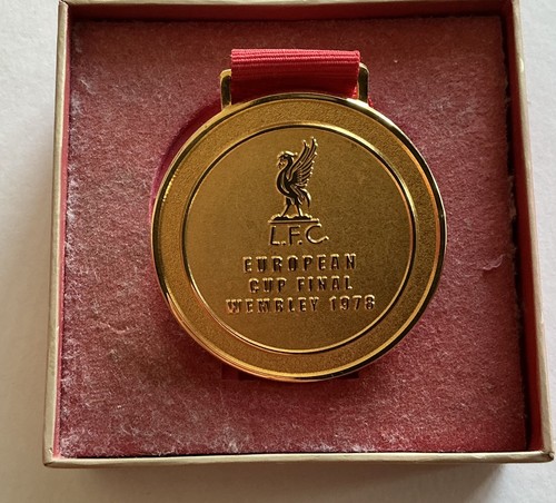 European cup final medal - cup,