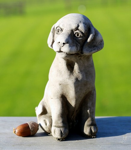 Sitting puppy statue lime - sitting,