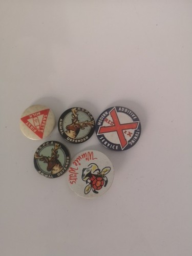 Five vintage tin metal button - five, tin/metal