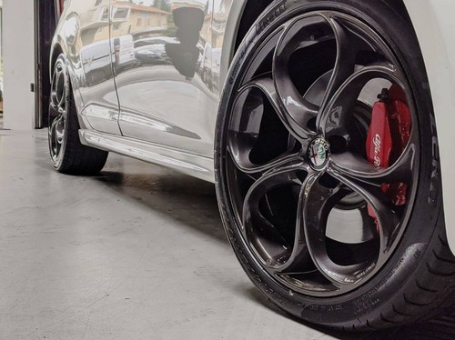 Set alloy wheels 8jx18 - 4,