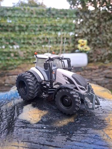 Rare britains farm white - rare,