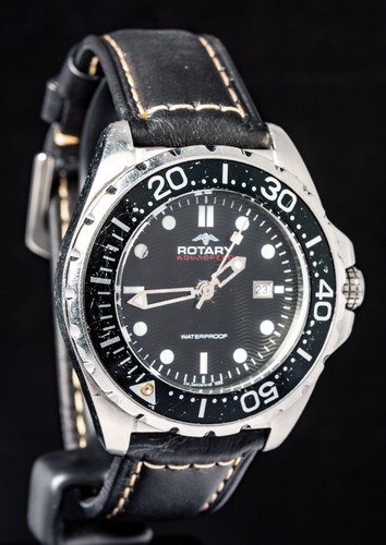 Rotary diver black bezel dial - rotary,