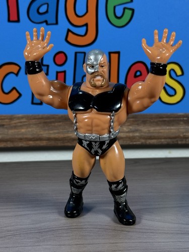 Wwf hasbro the - warlord, near