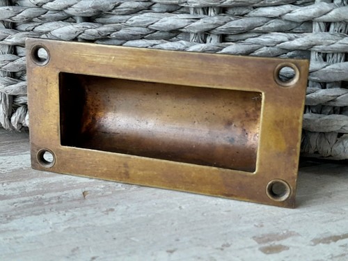 Vintage brass flush pull