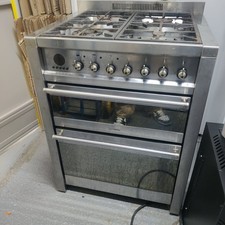 Smeg cooker Duel Fuel Gas and