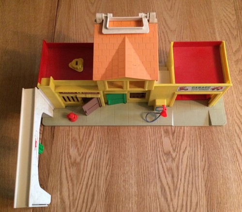 Vintage fisher price playset - fisher,
