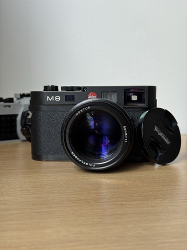 Mint voigtlander nokton - mint,