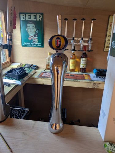 Fosters beer pump full - beer,