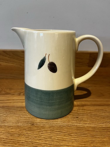 Poole pottery 1pint jug - poole, fresco