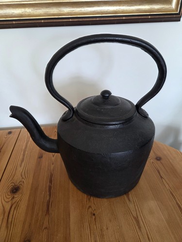 Antique heavy cast iron - antique,
