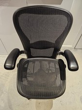  Herman miller Aeron size C     £445 cash