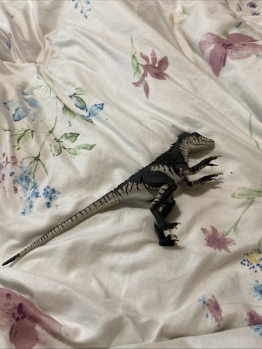Primeval bbc rare raptor - bbc,
