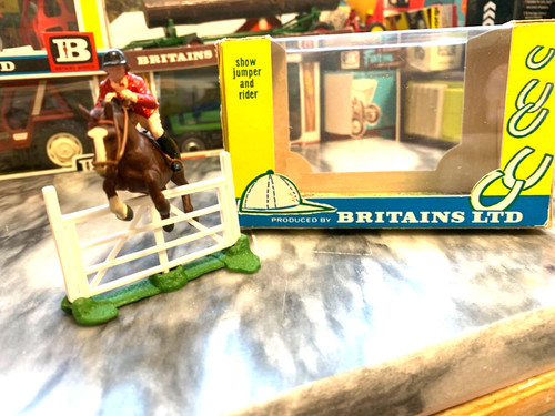 Britains showjumping - britains.1:32.,
