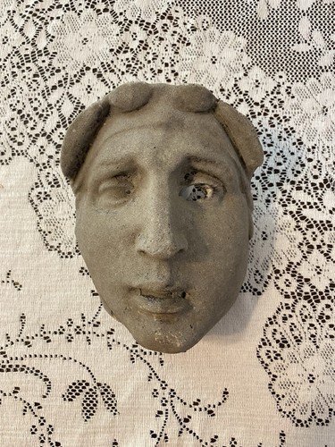 Vtg concrete stone medieval - vtg,