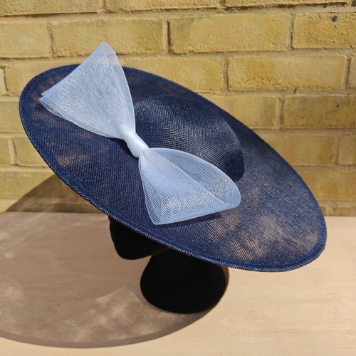 Navy blue white bow - wide, brim