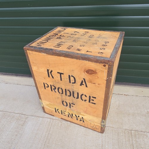Vintage ktda kenyan - vintage, chest