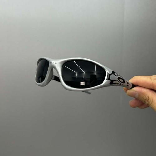 Vintage 90s oakley - vintage,