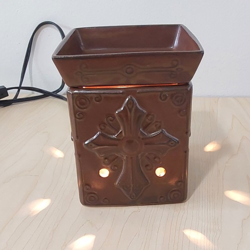Scentsy brown ceramic - ceramic, wax